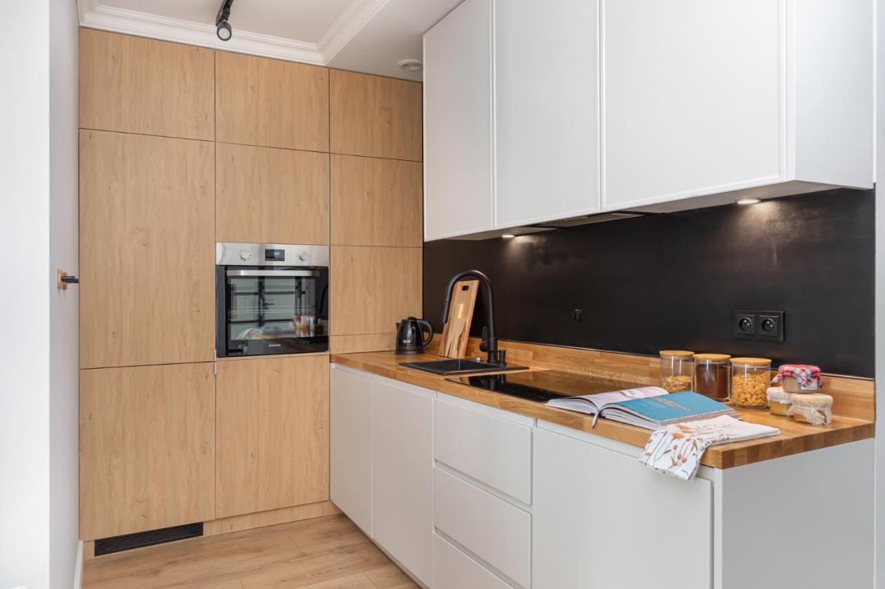 Stylowy Apartament Z Pieknym Widokiem Na Miasto Warsawa Bagian luar foto